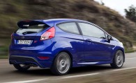 Ford-Fiesta-ST-2016-2