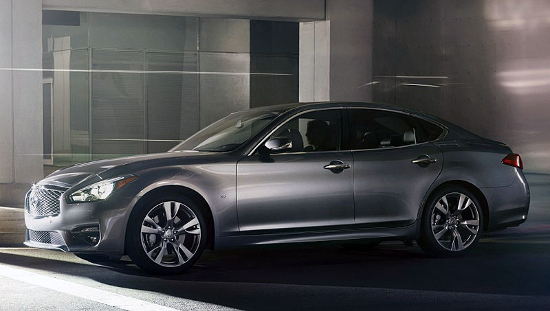 Infiniti-Q70-2016-1