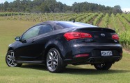 Kia-Forte-Koup-2016-2