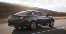 Lincoln-MKS-2016-2