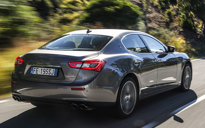 Maserati-Ghibli-2016-2