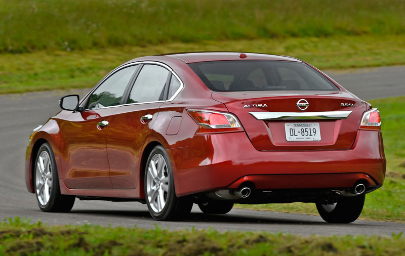 Nissan-Altima-2016-2