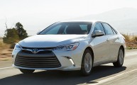 Toyota-Camry-2016-1