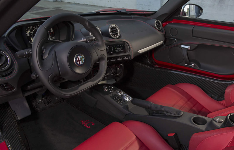 Alfa-Romeo-4C-2016-3
