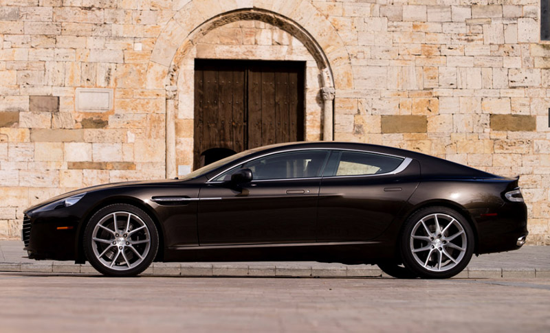 AstonMartinRapideS-2016-4