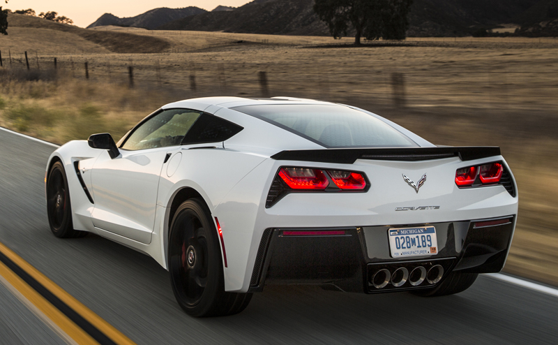 Chevrolet-Corvette-Stingray-2016-2