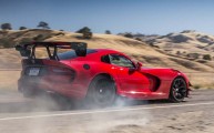Dodge-Viper-ACR-2016-2