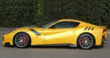 Ferrari-F12-TDF-2016-4