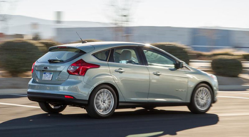 Ford-Focus-Electrique-2016-2