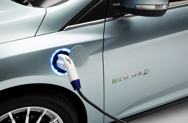 Ford-Focus-Electrique-2016-4