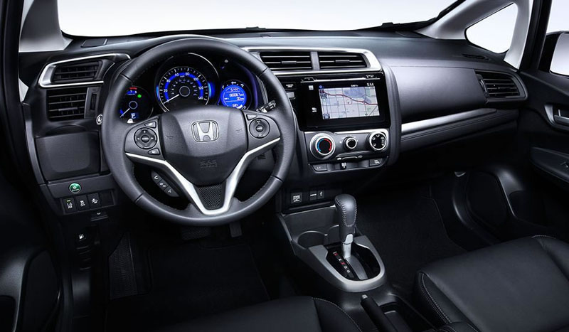 Honda-Fit-2016-3