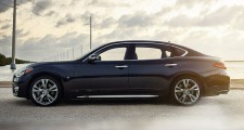 Infiniti-Q70L-2016-2