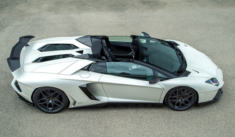 Lamborghini-Aventador-Roadster-2016-4