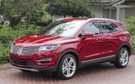 Lincoln-MKC-2016-1