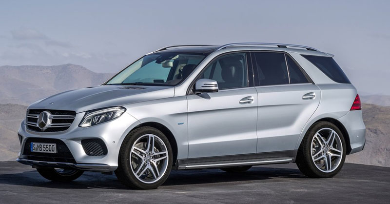 Mercedes-Benz-GLE-2016-1