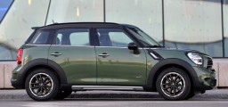Mini-Cooper-Countryman-2016-4