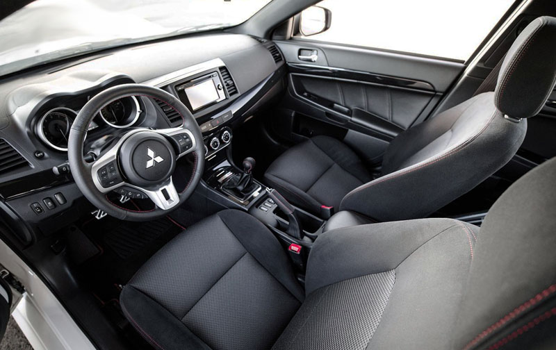 Mitsubishi-Lancer-Evolution-Final-Edition-2016-3
