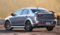 Mitsubishi-Lancer-GT-2016-2
