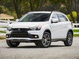 Mitsubishi-Outlander-2016-1