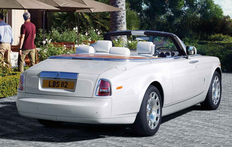 Rolls-Royce-Phantom-Drophead-2016-2