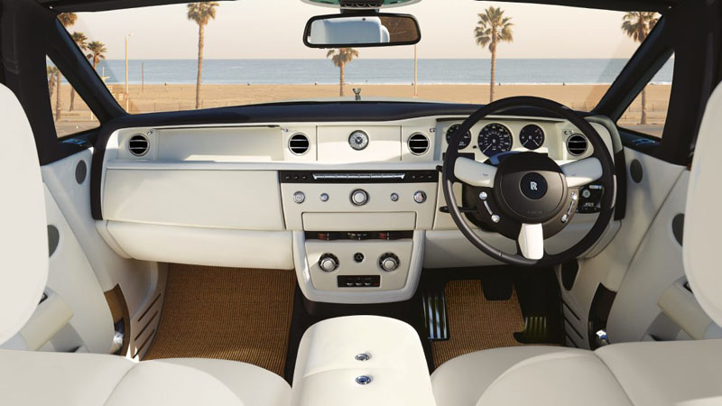 Rolls-Royce-Phantom-Drophead-2016-3