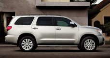 Toyota-Sequioa-2016-2