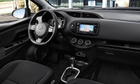 Toyota-Yaris-2016-3