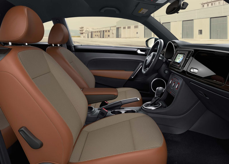 Volkswagen-Beetle-Classic-2016-3