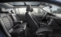 Volkswagen-Golf-Sportwagan-2016-3