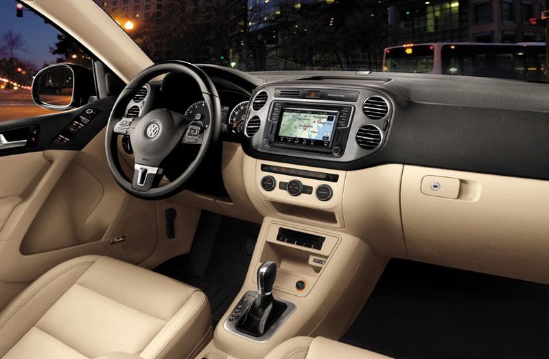 Volkswagen-Tiguan-2016-3